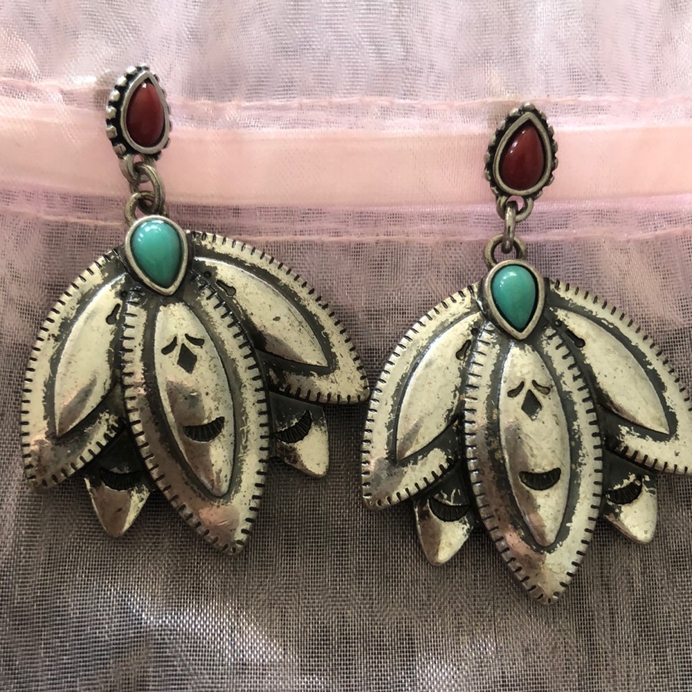 Nasty gal earrings